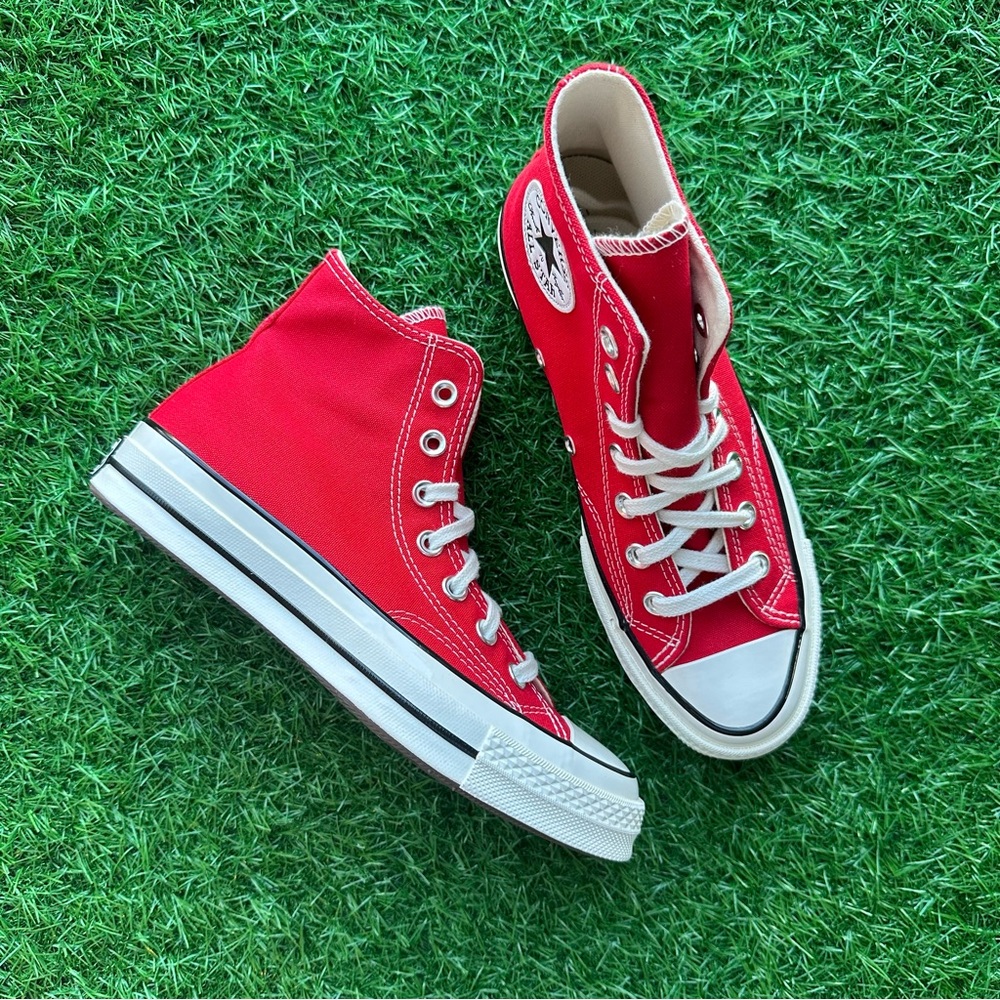 🎁Converse Chuck 70 Hi Enamel Red - Picture 10 of 11